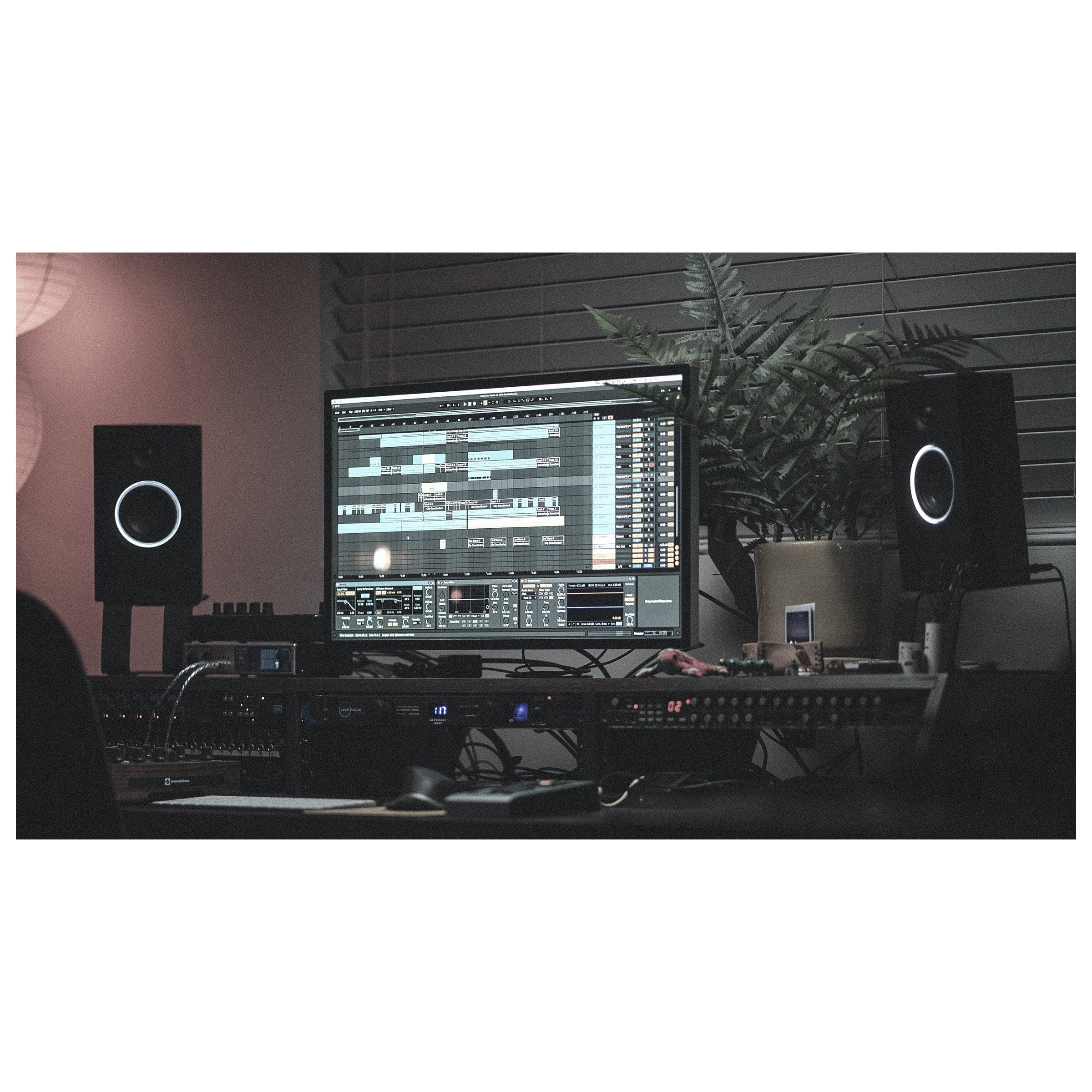 AIAIAI UNIT-4 Wireless+ Portable Wireless Studio Monitors (Pair)