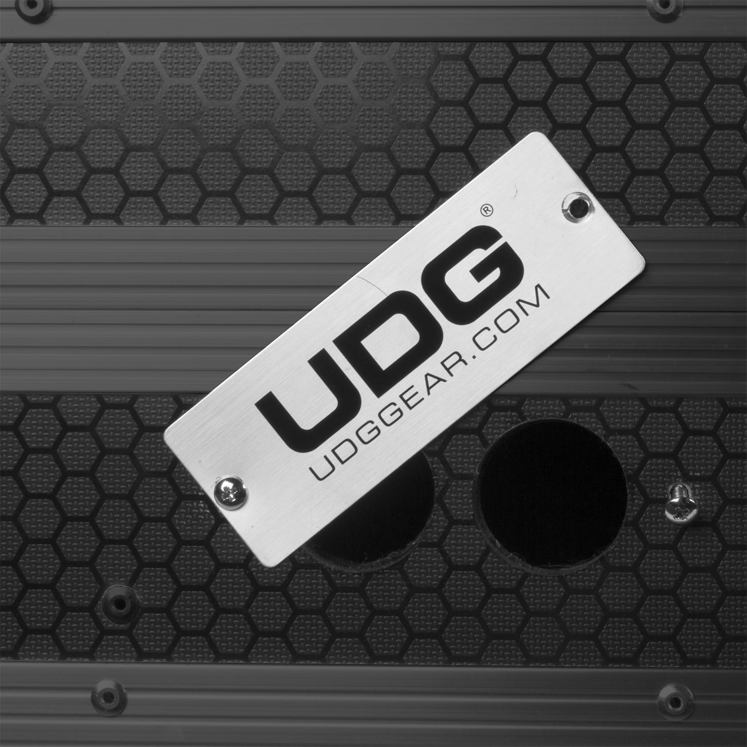 UDG Ultimate Flight Case Rane Performer / Four Black Plus (Wheels) U91082BL