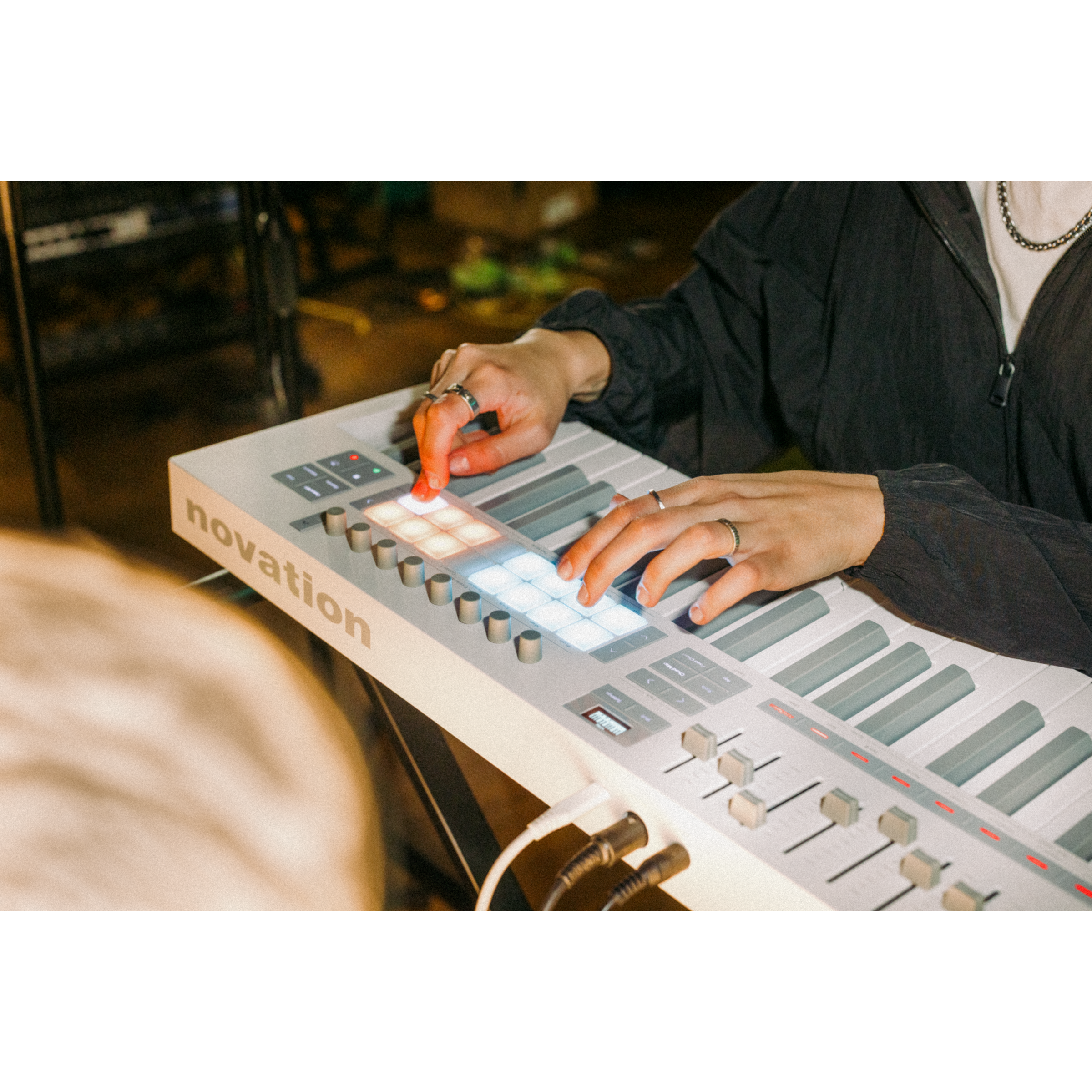 Novation Launchkey 49 MK4 White