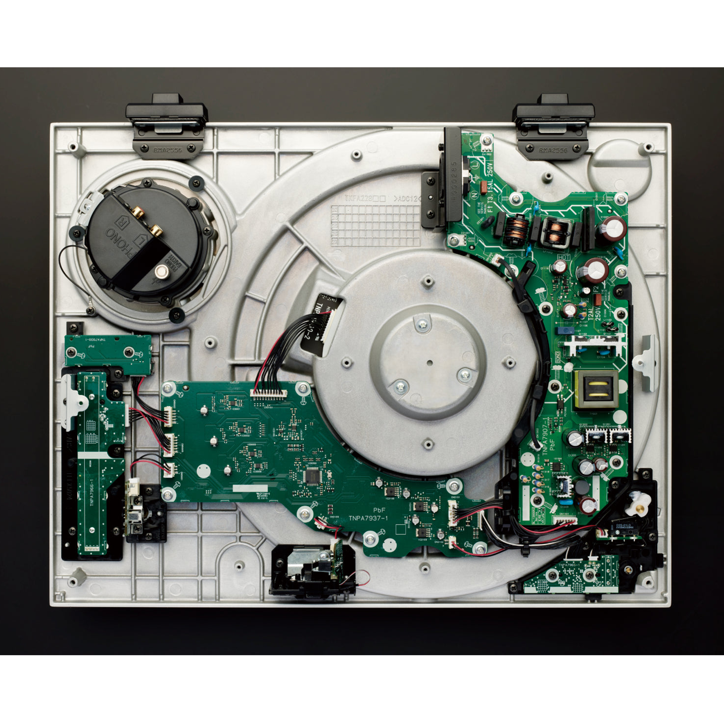Technics SL-1200GR2 Direct Drive Turntable - Silver