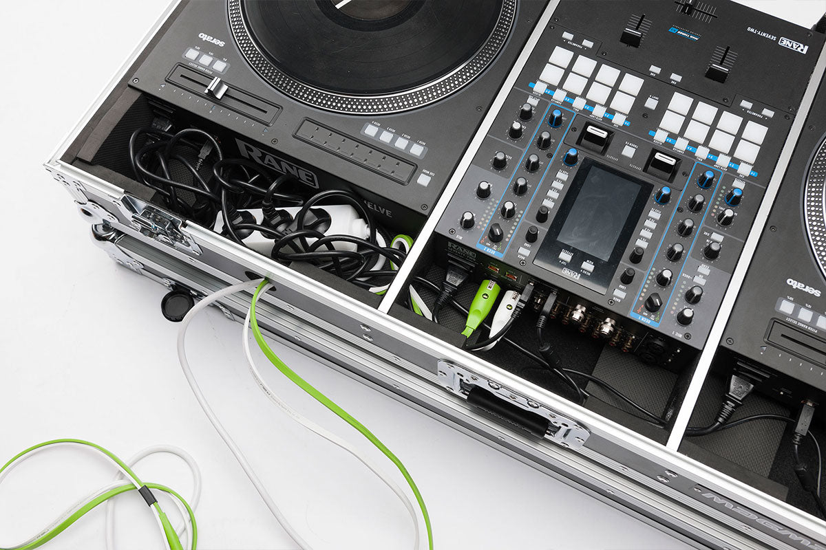 MAGMA Multi-Format Battle-Case for 10 inch Mixer And Two Turntables