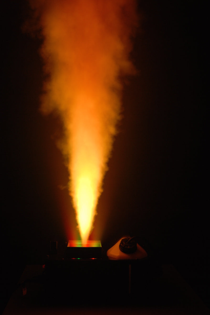 CHAUVET GEYSER-P6 Chauvet Geyser vertical LED smoke machine