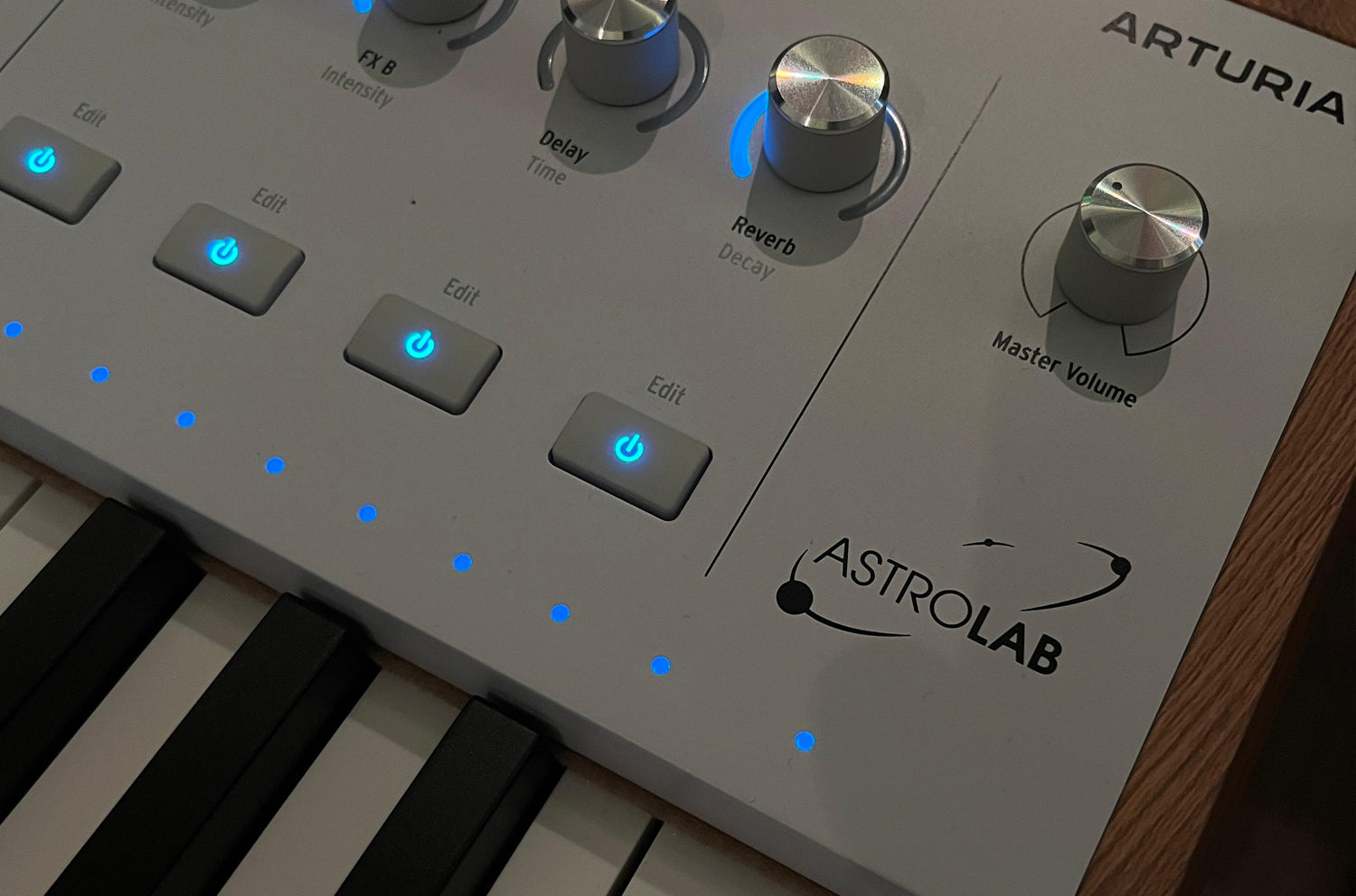 Arturia Astrolab Review