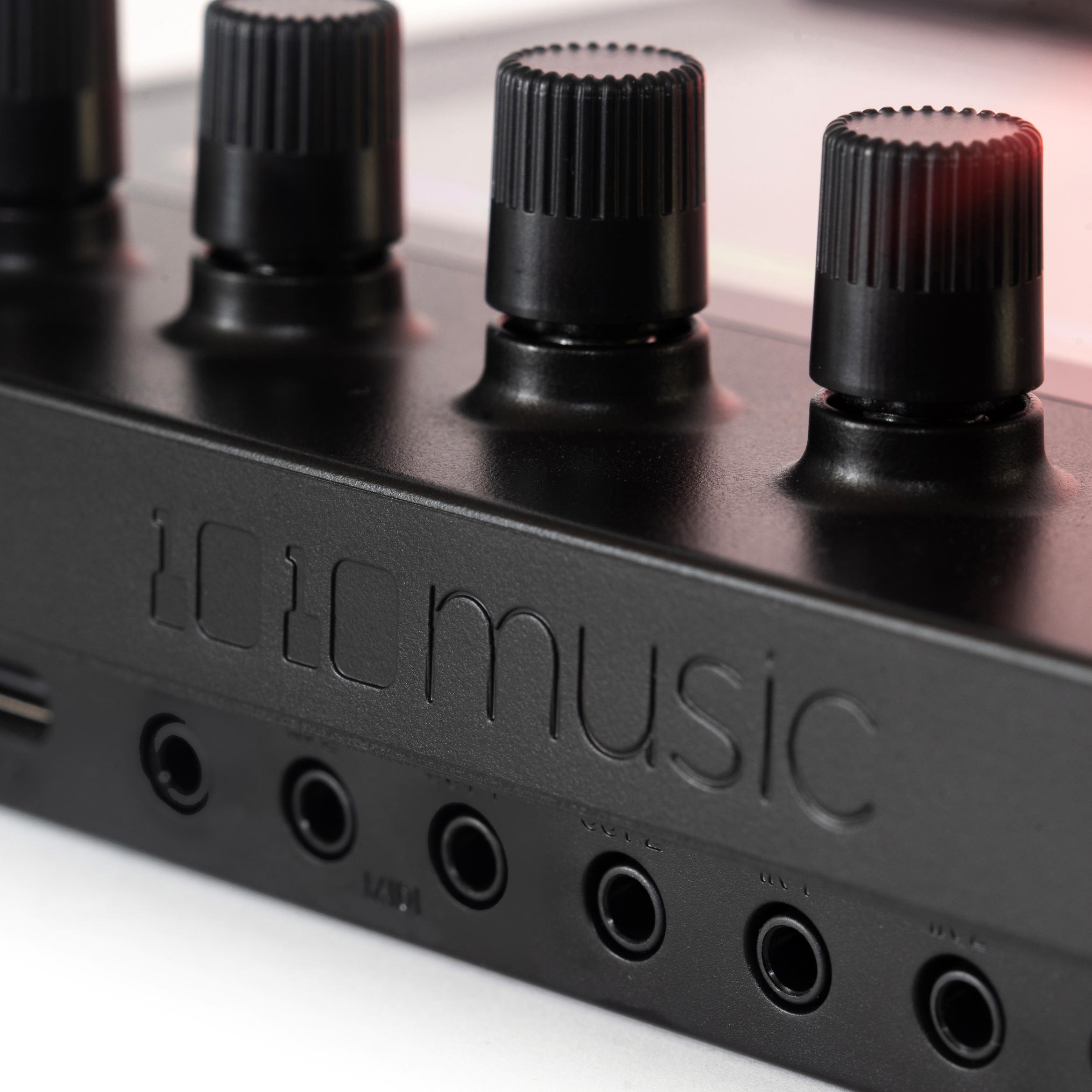 1010music Bento - Portable Sampling and Production Lab