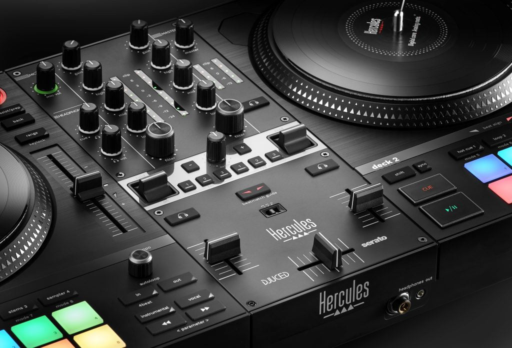 Hercules Inpulse T7 + 4 Hour DJ Lesson Bundle