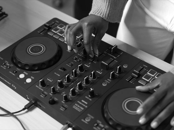 Pioneer DJ XDJ-XZ All In One USB Player